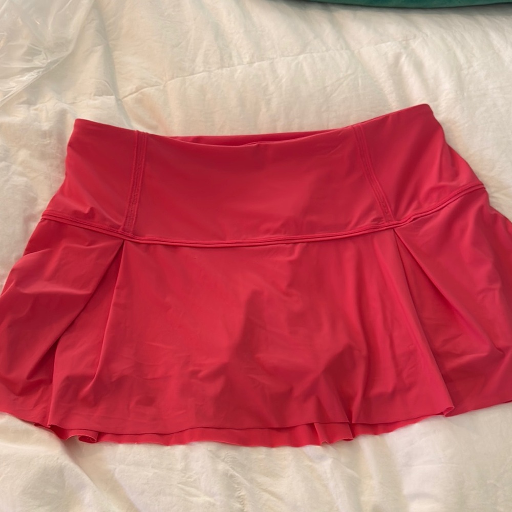 Lululemon coral skort